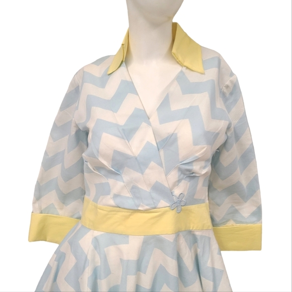 Vintage Handmade Chevron Dress Small - Picture 4 of 7